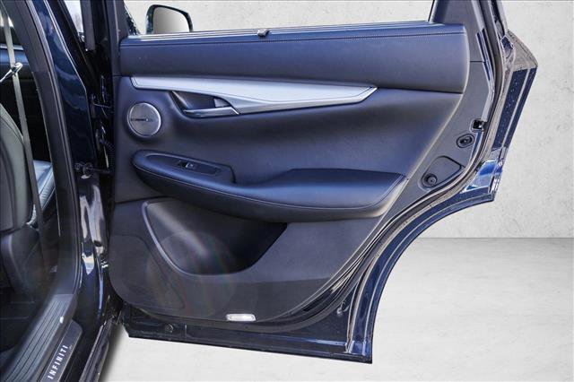 Used 2020 INFINITI QX50 Sensory w/ Climate Package image 27