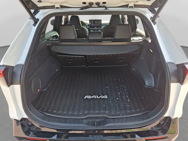 Used 2023 Toyota RAV4 XSE w/ Weather Package AWD/4WD image 33