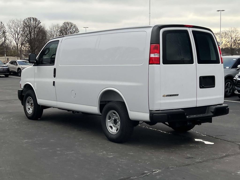 New 2025 Chevrolet Express 2500 w/ Driver Convenience Package image 3