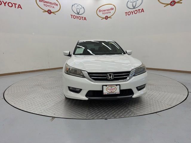 Used 2015 Honda Accord Sport image 4