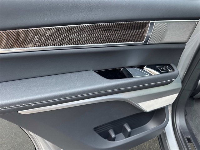 New 2026 Cadillac Vistiq Sport image 13