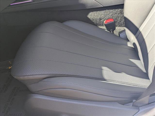 New 2026 Mercedes-Benz E 450 4MATIC Sedan image 4