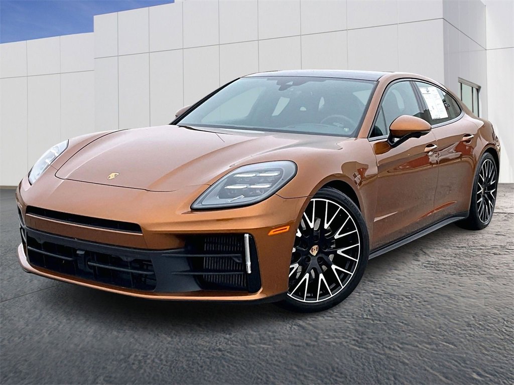 Used 2025 Porsche Panamera 4 image 1