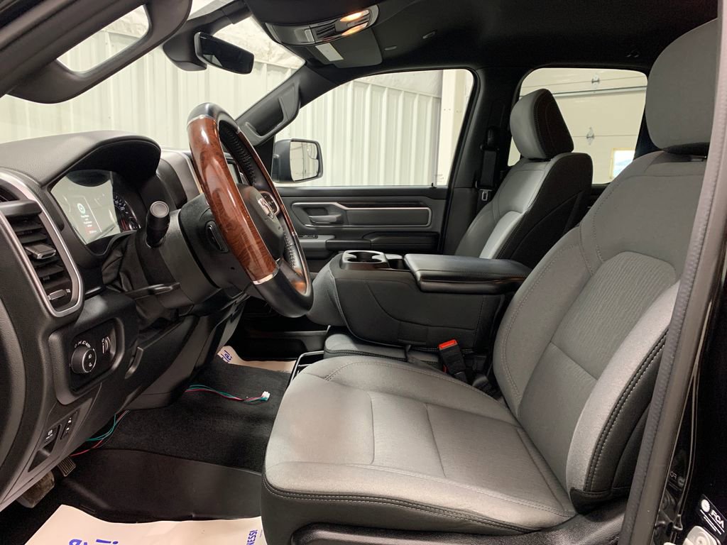 Used 2022 RAM 1500 Big Horn image 4