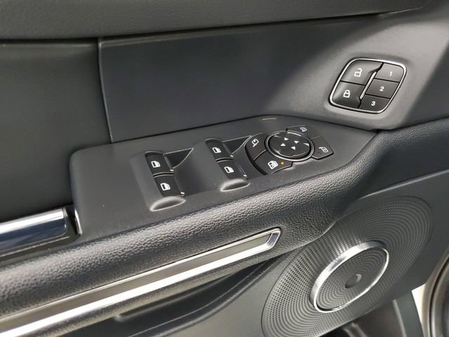 Used 2022 Ford Expedition Max XLT image 21