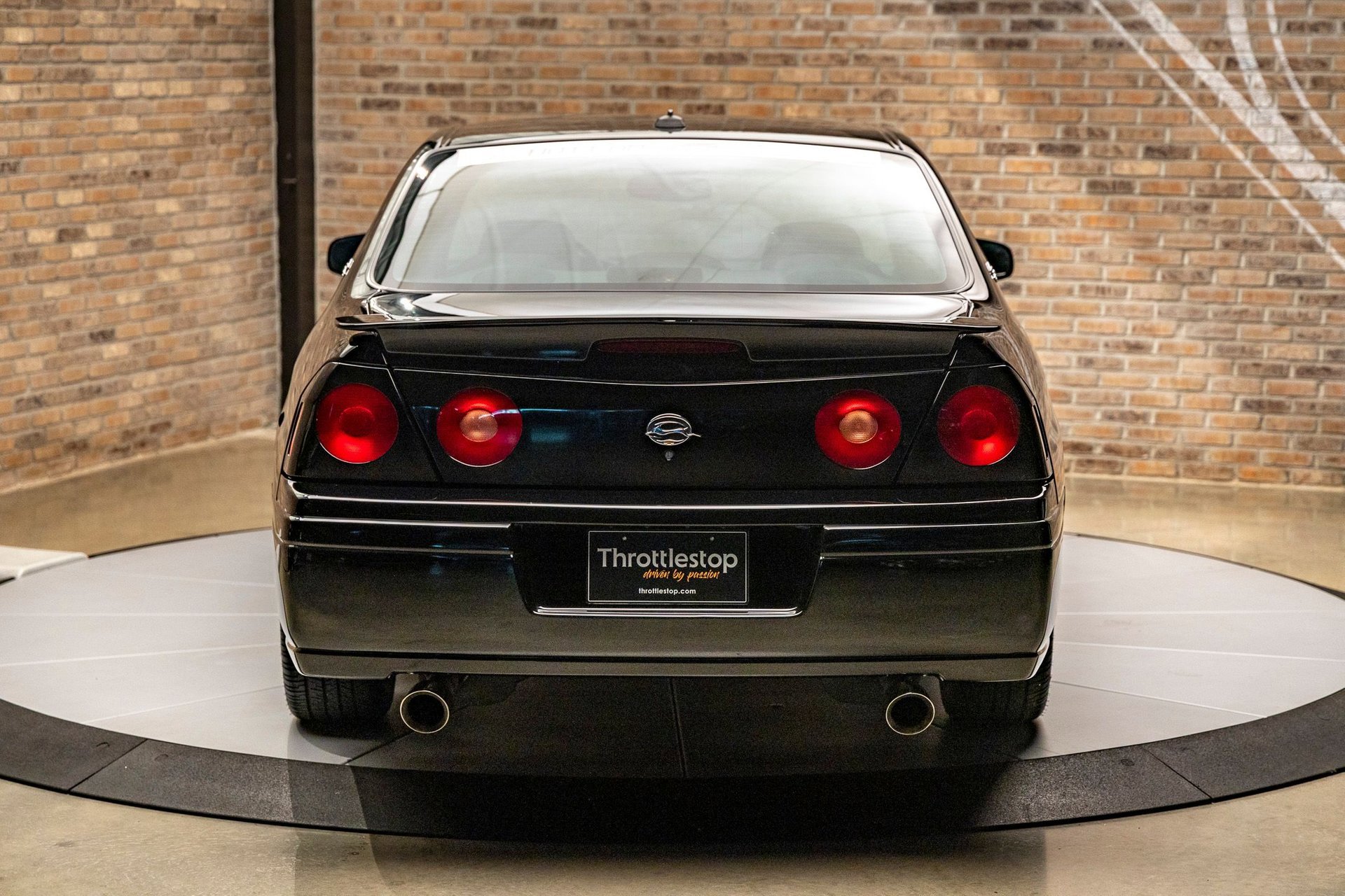 Used 2004 Chevrolet Impala SS image 7