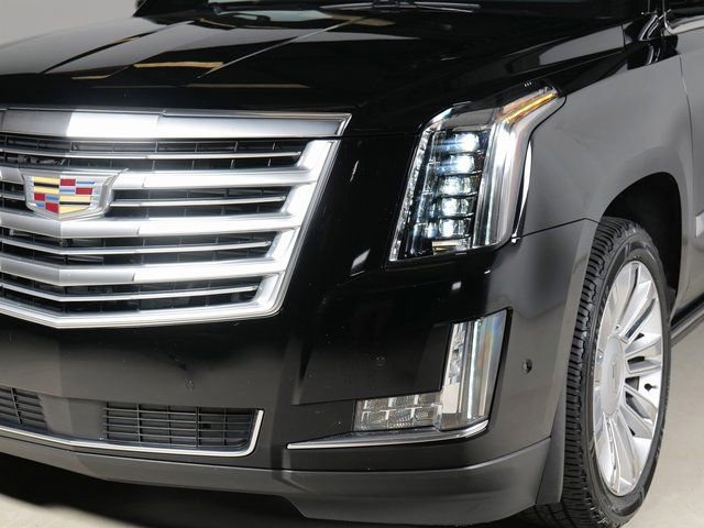 Used 2019 Cadillac Escalade ESV Platinum AWD/4WD image 30