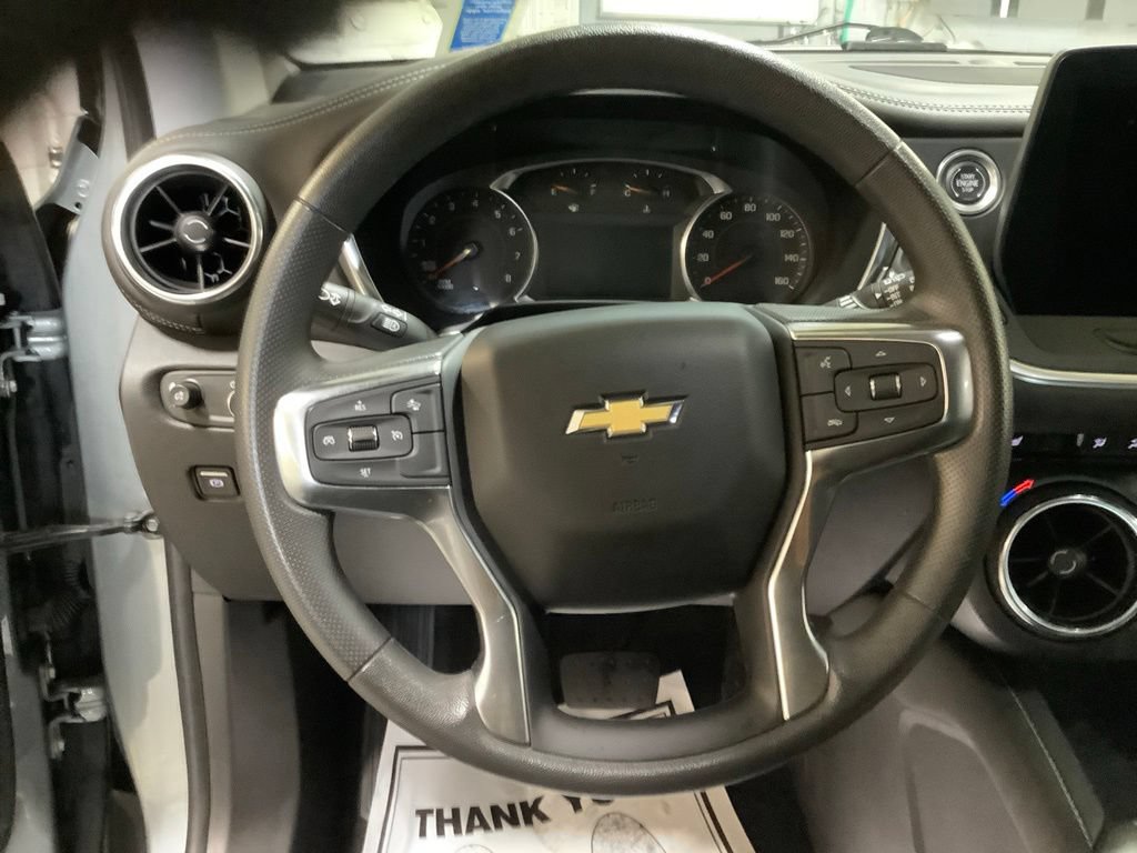 Used 2024 Chevrolet Blazer LT w/ Midnight/Sport Edition AWD/4WD image 17