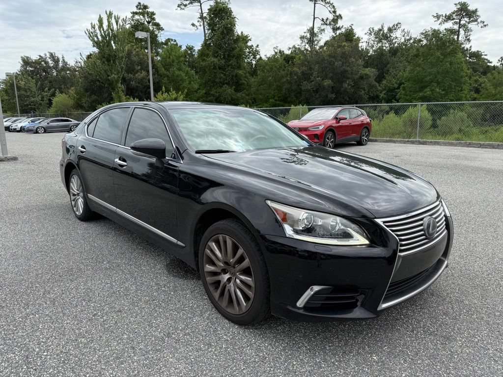 Used 2015 Lexus LS 460 L w/ Ultra Luxury Package AWD/4WD image 3