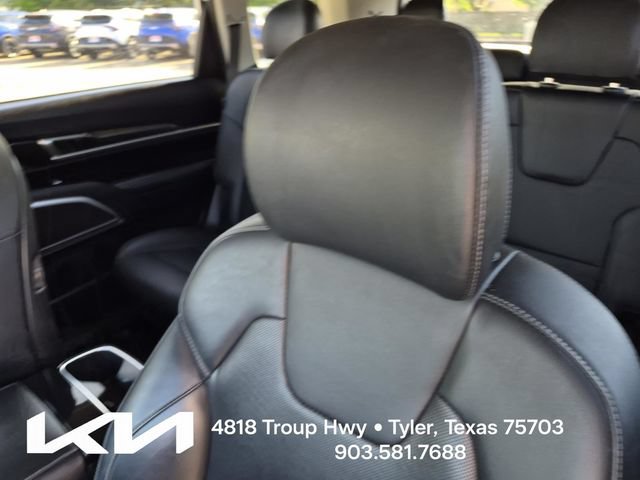 Certified 2023 Kia Telluride S FWD image 21