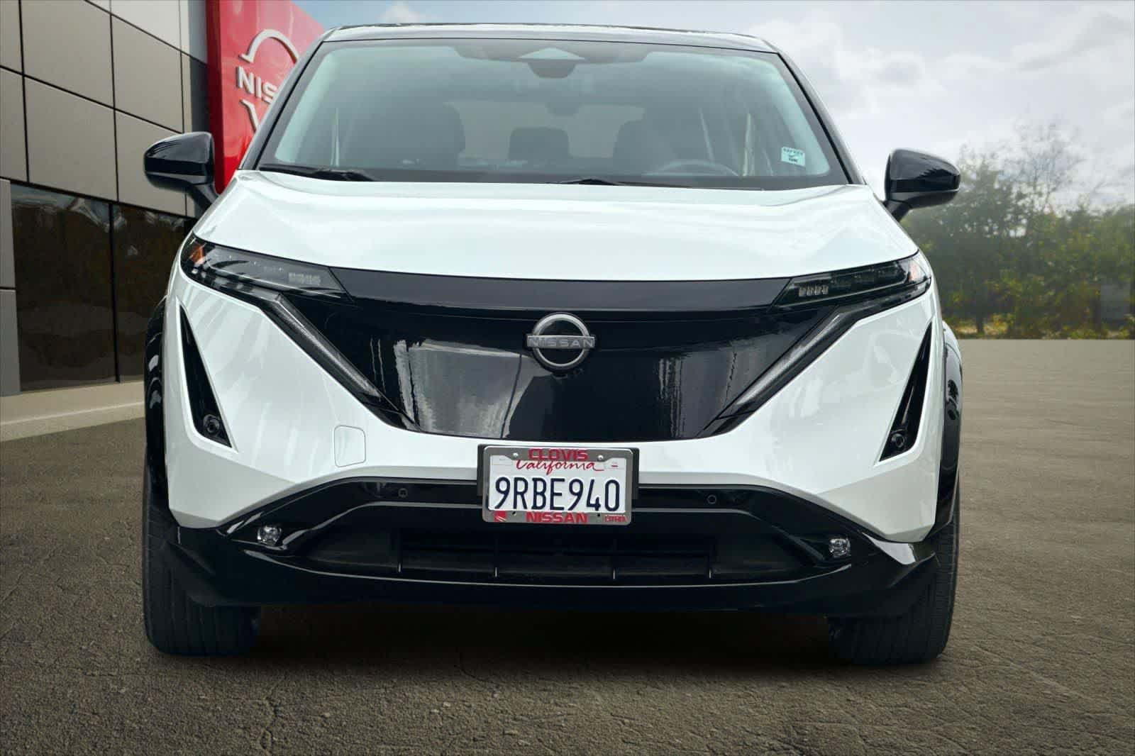 Certified 2024 Nissan Ariya FWD image 11