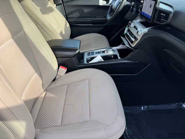 Used 2022 Ford Explorer 2WD image 6