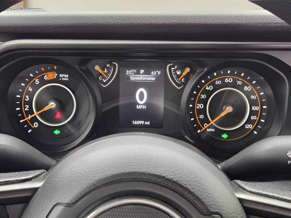 Used 2025 Jeep Wrangler Sport AWD/4WD image 14