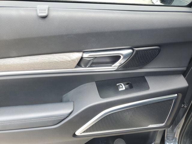 Certified 2021 Kia Telluride SX w/ Towing Package FWD image 10