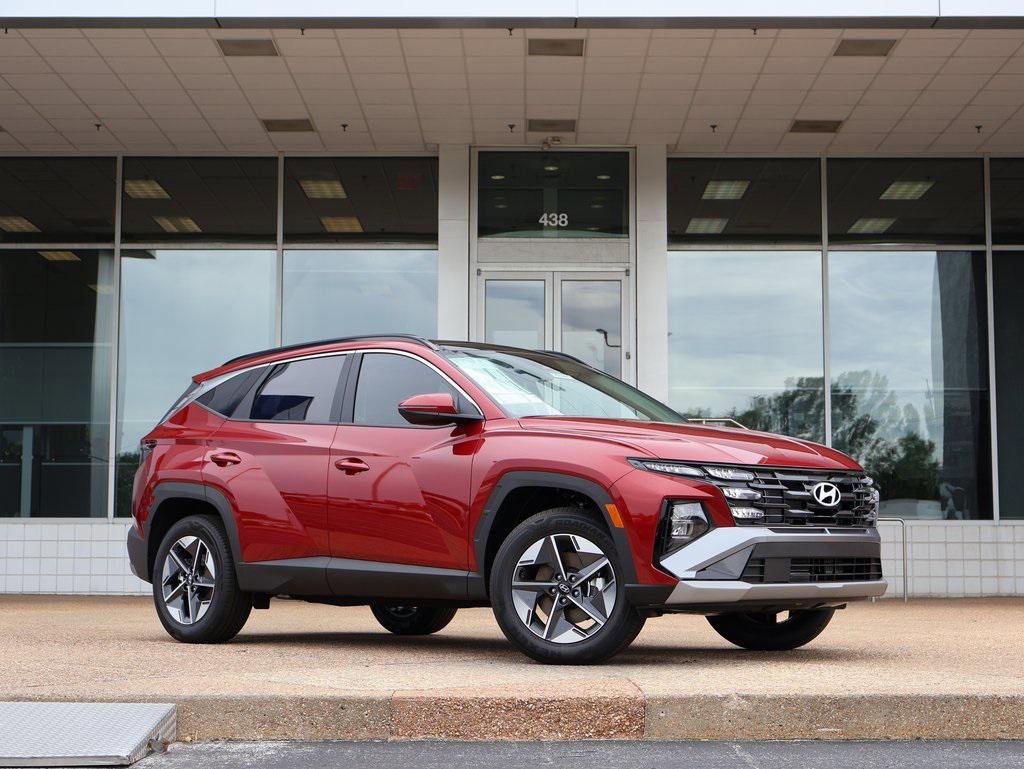 New 2025 Hyundai Tucson SEL image 2