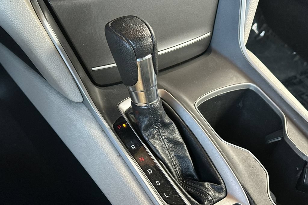 Used 2018 Honda Accord EX image 21