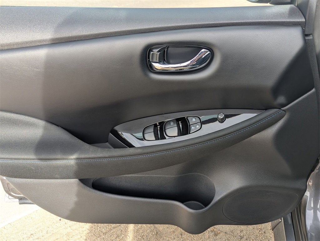 Used 2024 Nissan Leaf SV Plus image 27