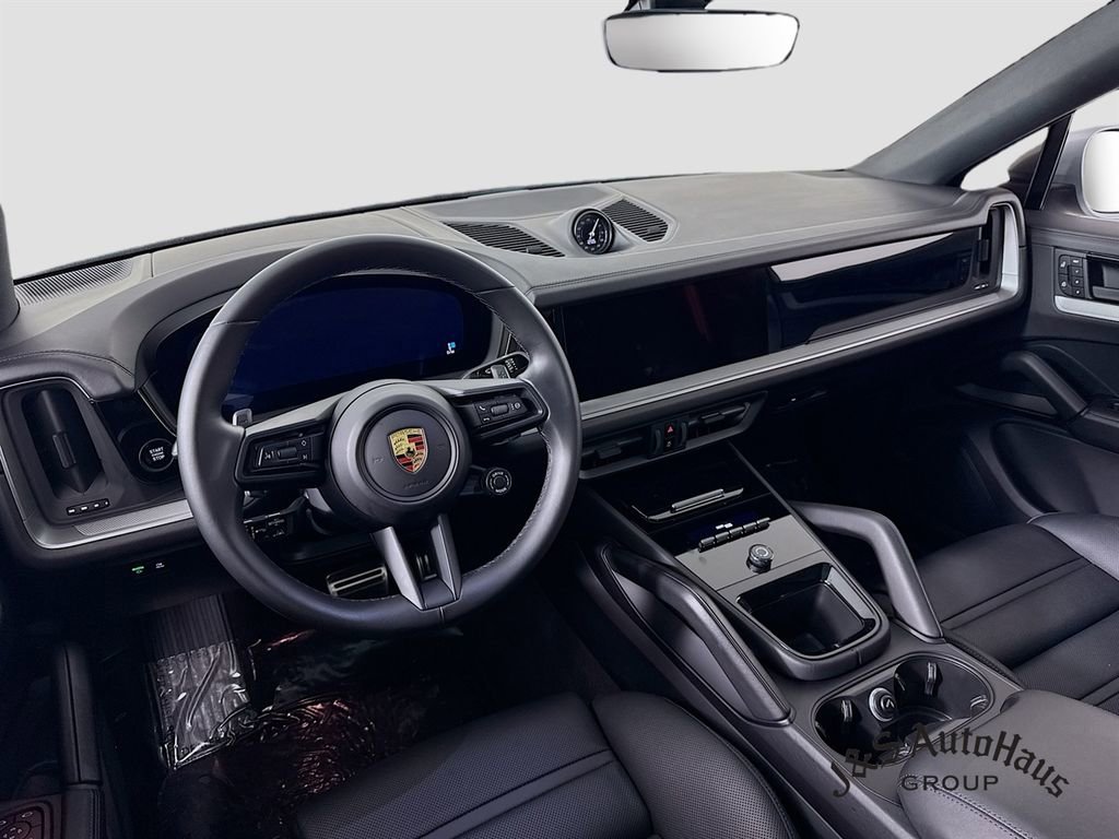 Used 2024 Porsche Cayenne S w/ Premium Package Plus (PP1) image 30
