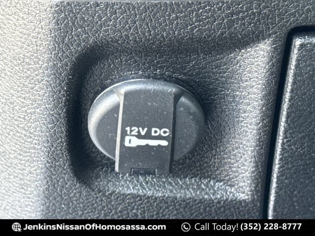 Used 2024 RAM 1500 Classic SLT RWD image 38