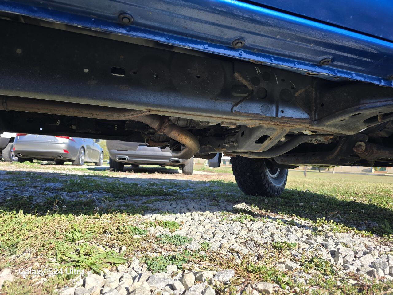 Used 2017 Toyota Tacoma TRD Sport image 16