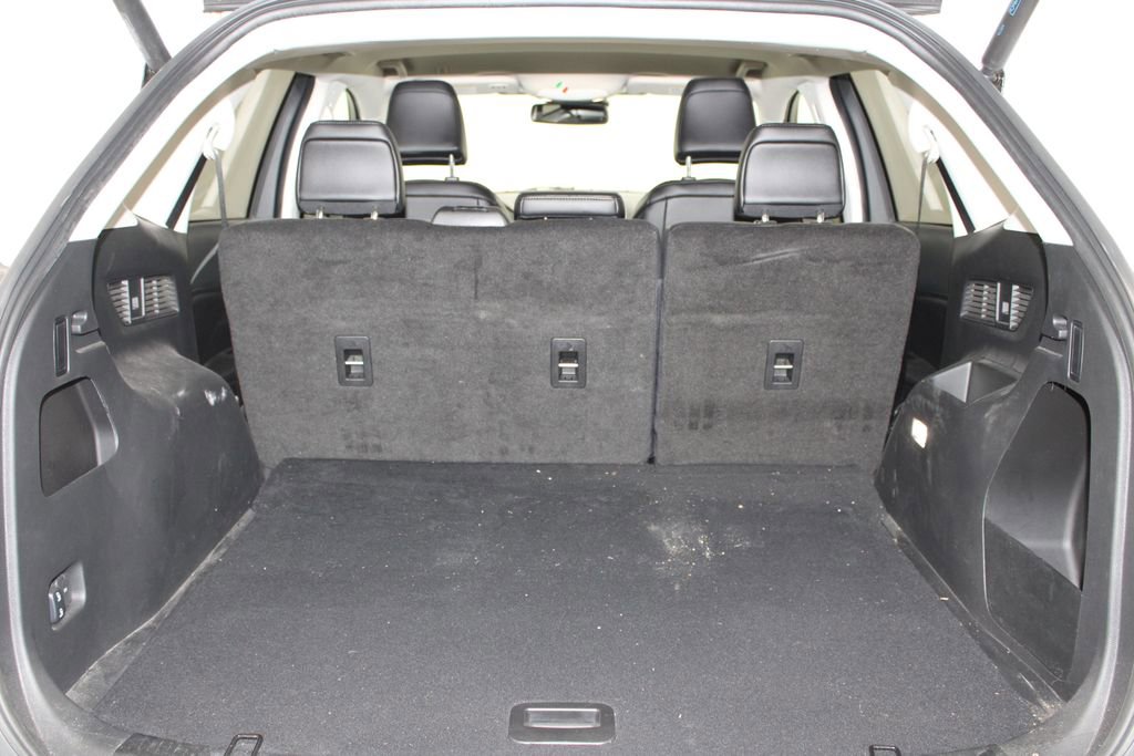 Used 2024 Ford Edge SEL w/ Convenience Package image 13