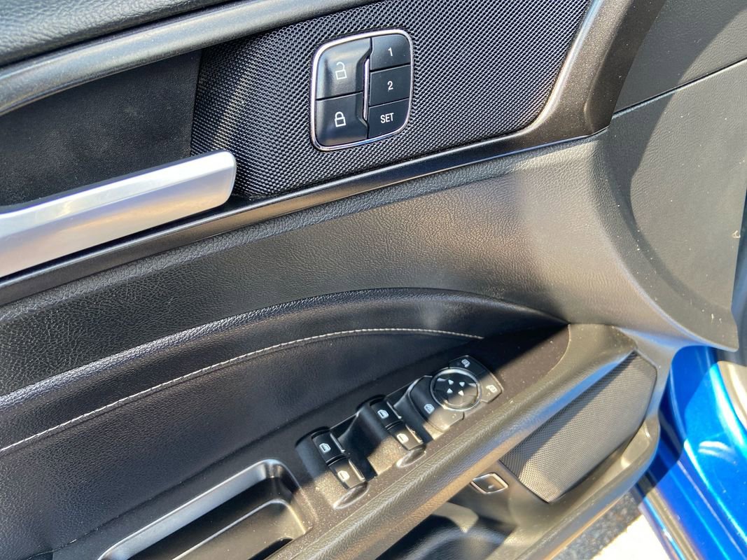 Used 2017 Ford Fusion Energi Titanium image 13