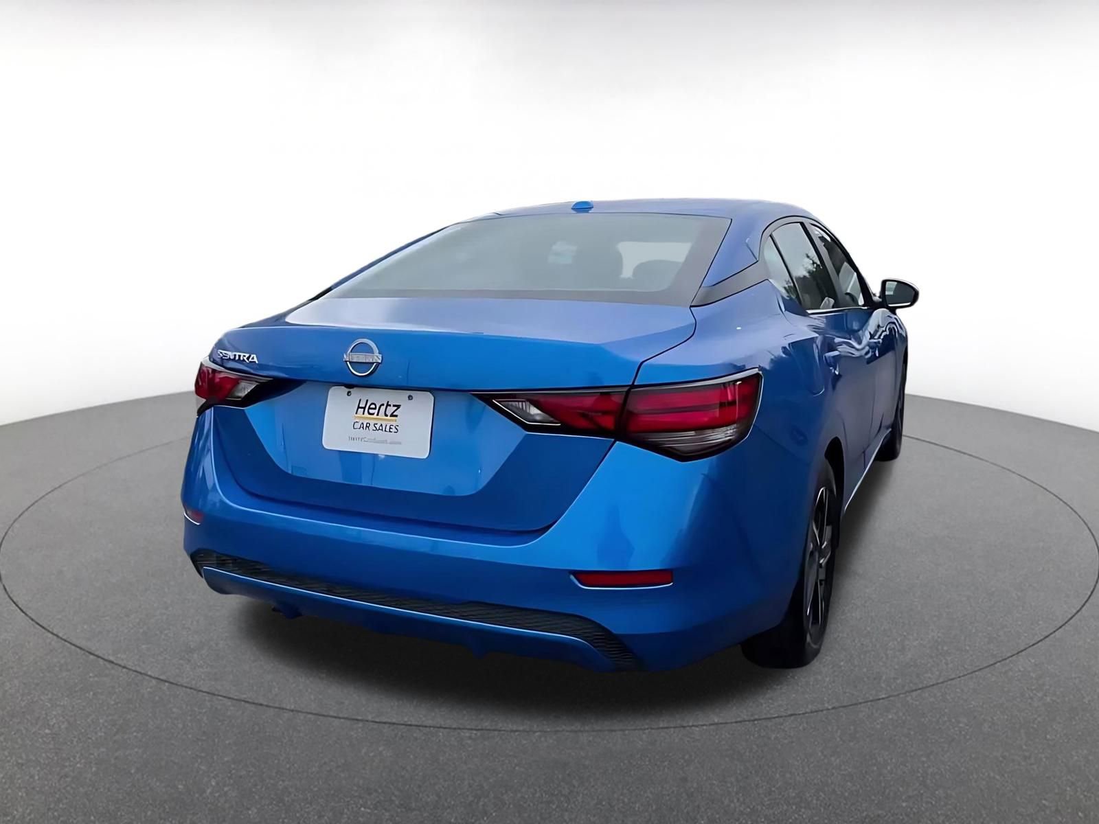 Used 2025 Nissan Sentra SV image 15