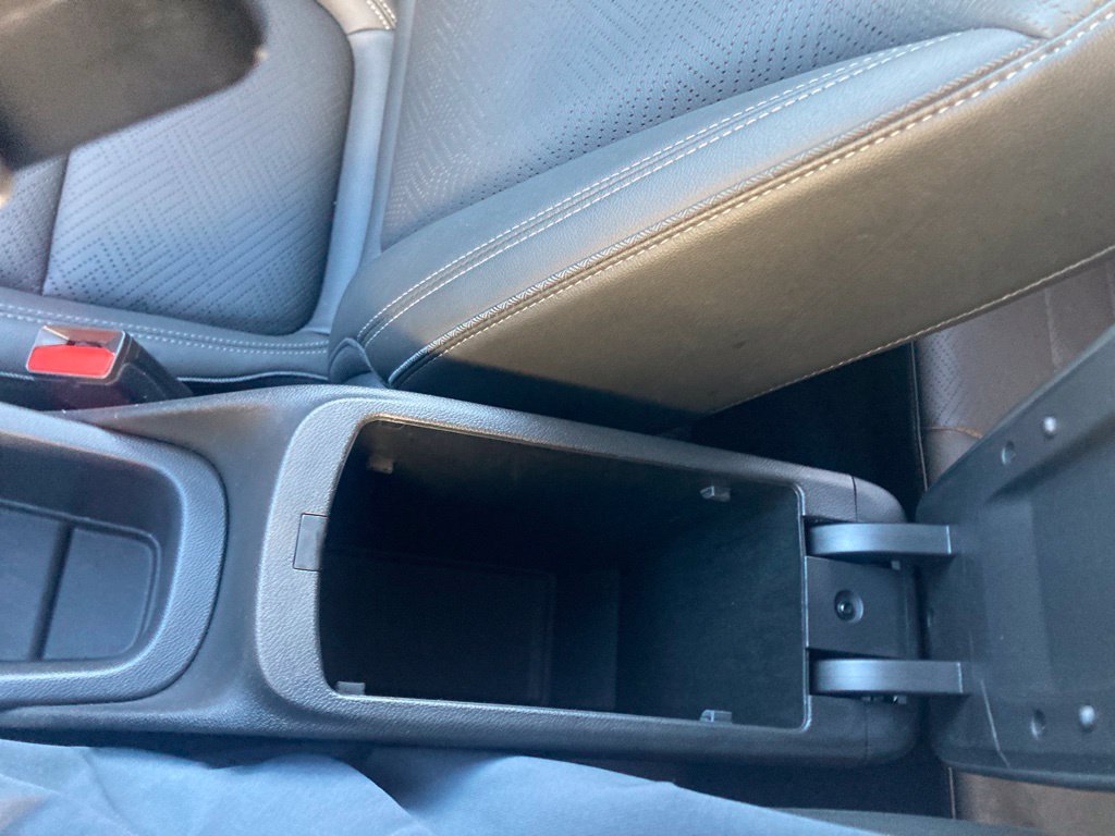 Used 2023 Buick Encore GX Essence w/ Experience Buick Package FWD image 38