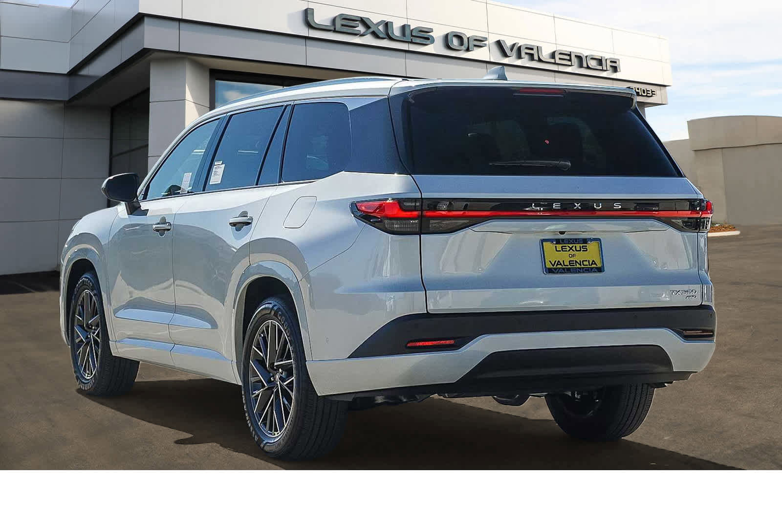 New 2026 Lexus TX 350 AWD image 2