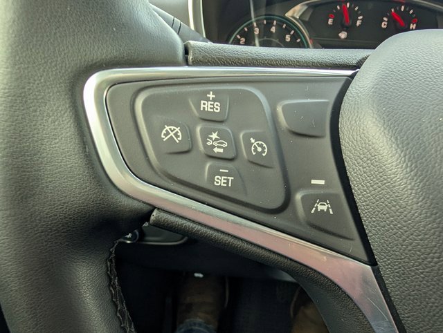 Used 2023 Chevrolet Equinox LT image 16