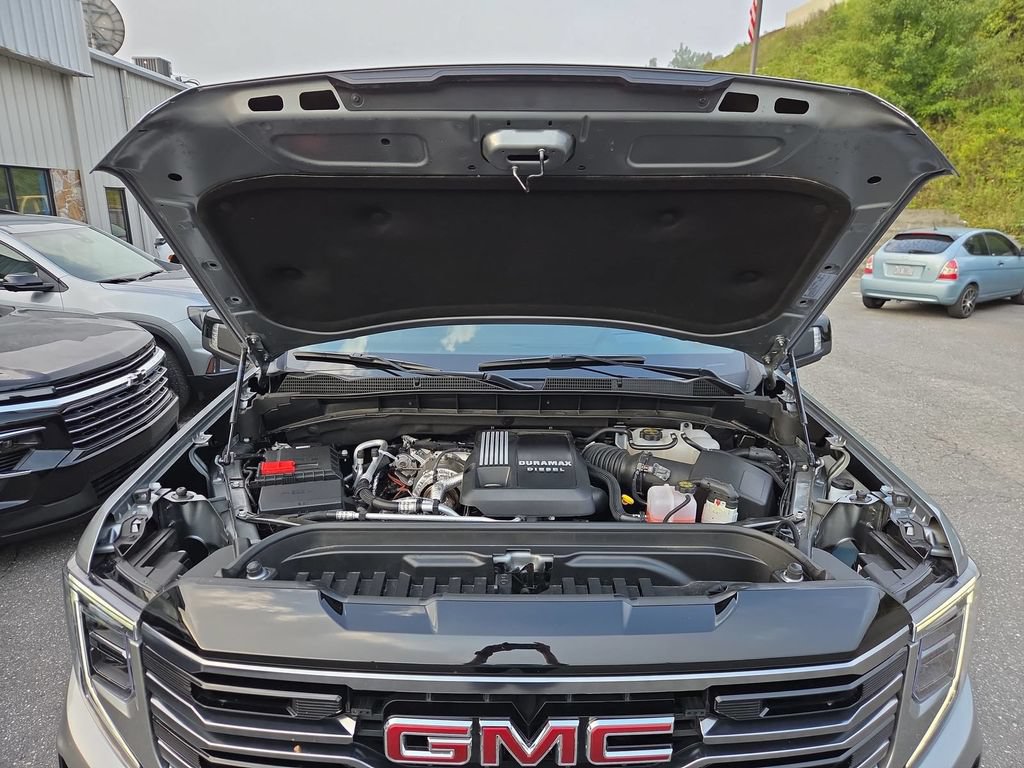 Used 2026 GMC Sierra 1500 AT4 w/ AT4 Premium Package AWD/4WD image 17