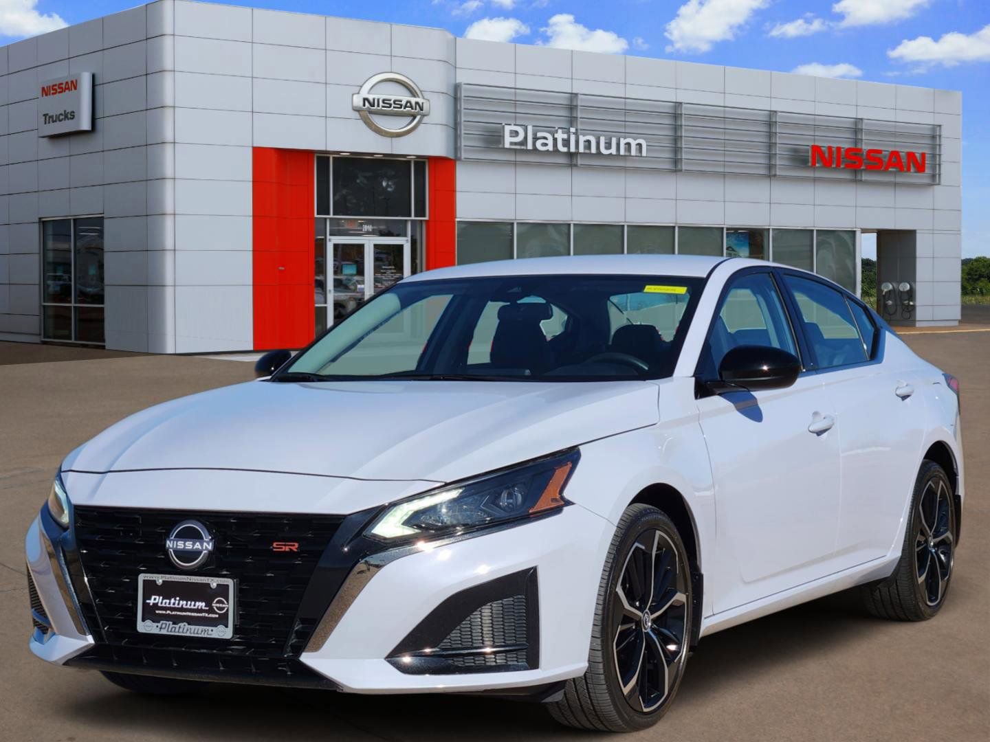 Used 2025 Nissan Altima 2.5 SR video 2