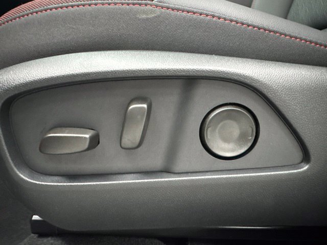 New 2027 Chevrolet Equinox RS w/ Safety and Technology Package AWD/4WD image 10