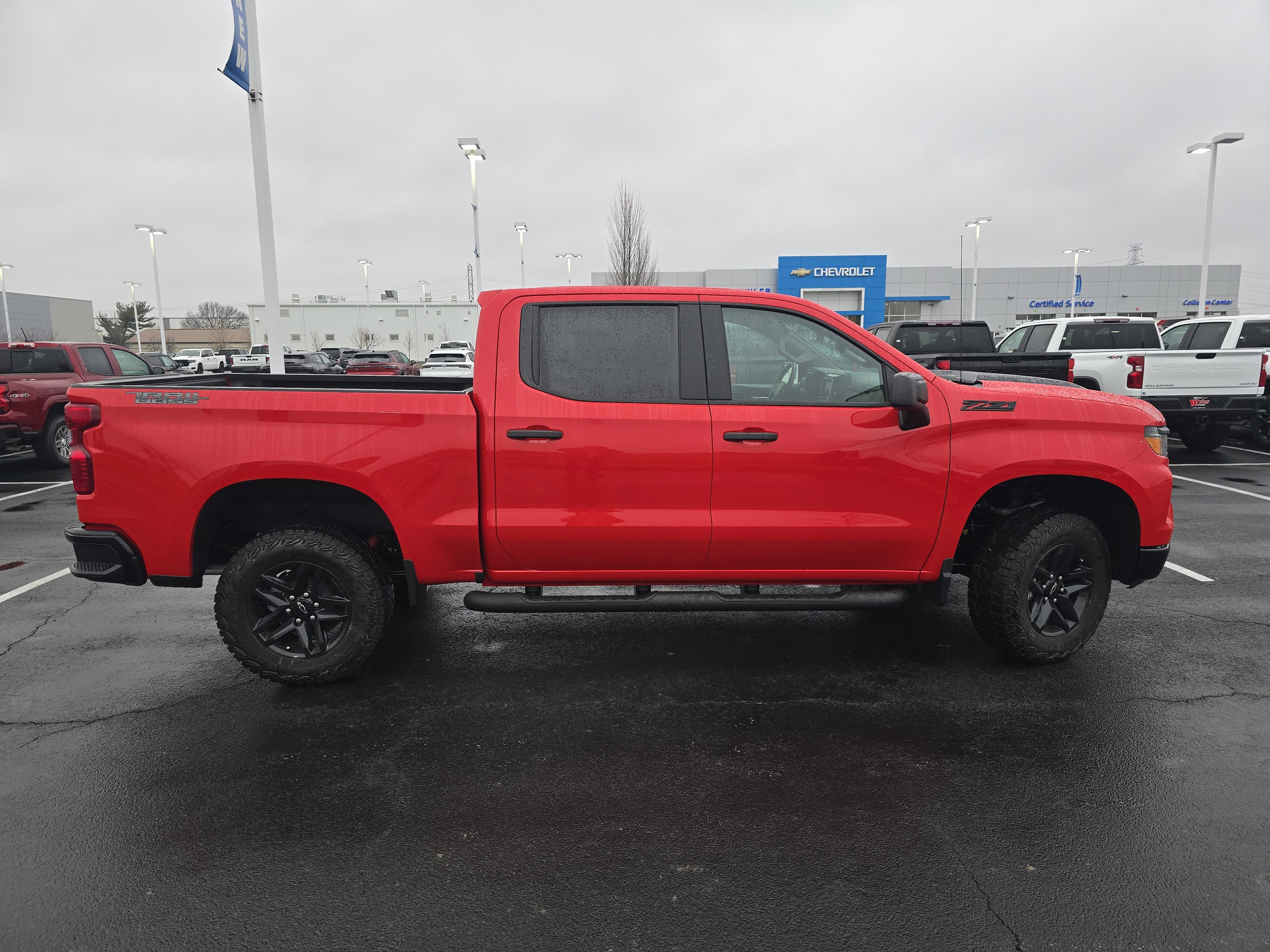 New 2026 Chevrolet Silverado 1500 Custom Trail Boss w/ Dark Appearance Package image 17