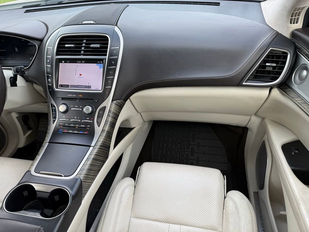 Used 2019 Lincoln Nautilus Black Label AWD/4WD image 12