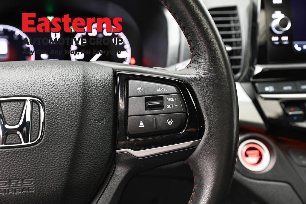 Used 2025 Honda Odyssey Sport-L image 16