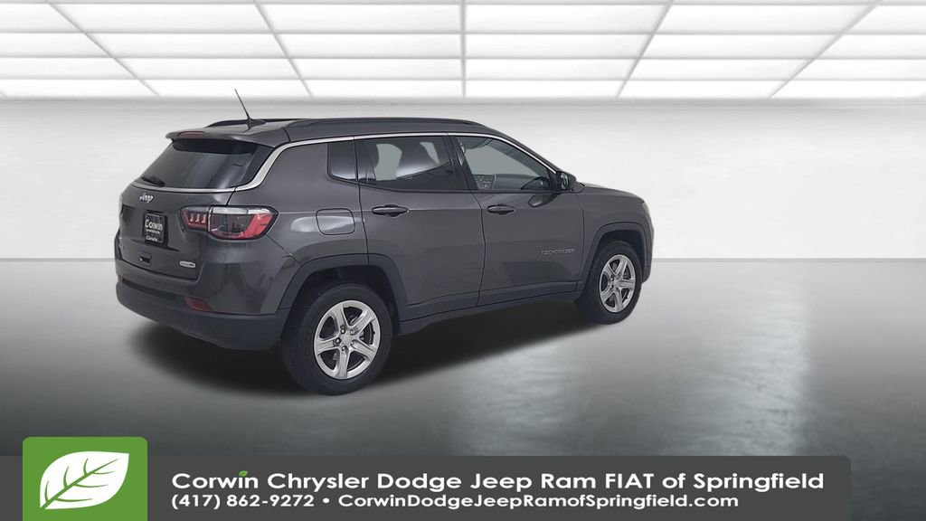 Certified 2024 Jeep Compass Latitude image 15