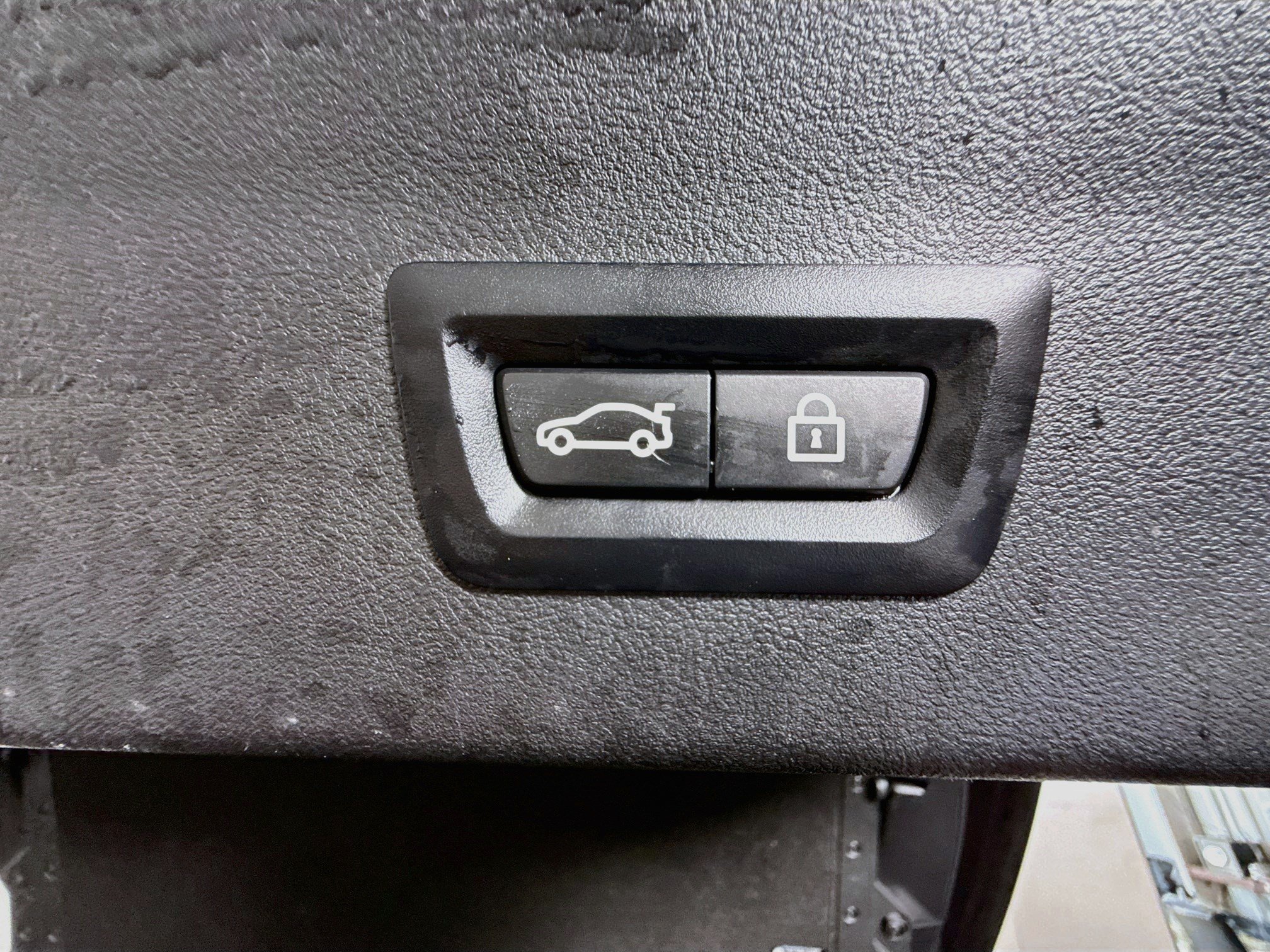 Used 2022 BMW X4 xDrive30i AWD/4WD image 42