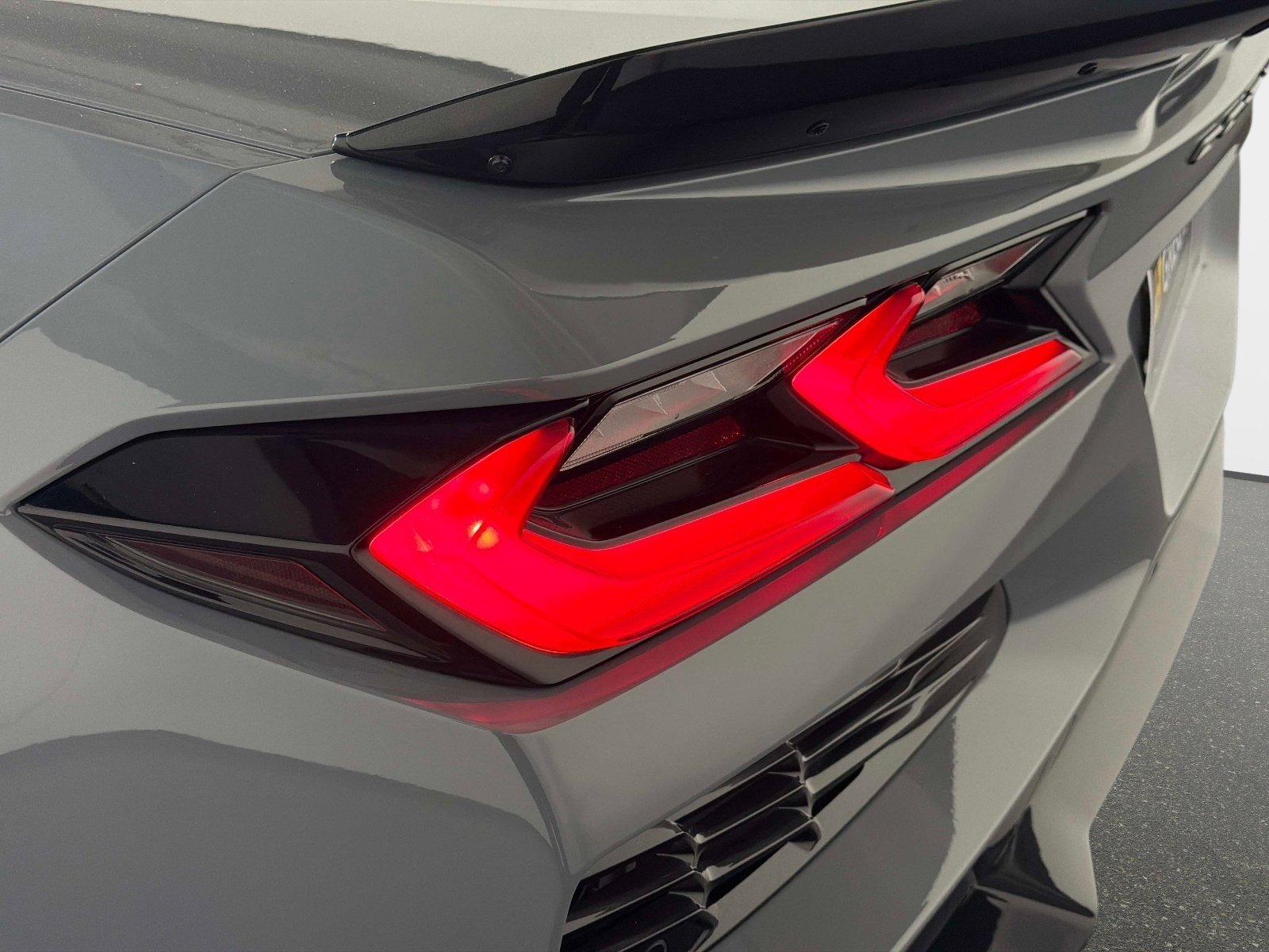 Used 2025 Chevrolet Corvette Z06 w/ Battery Protection Package image 16