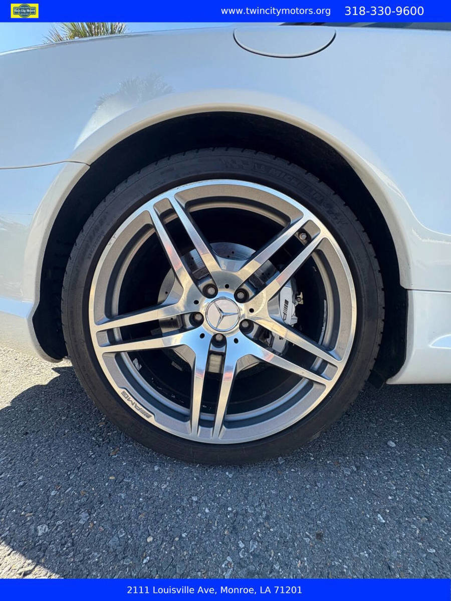 Used 2012 Mercedes-Benz SL 63 AMG image 28