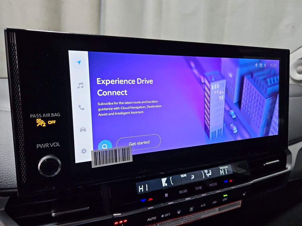 New 2026 Toyota Sienna XLE image 18