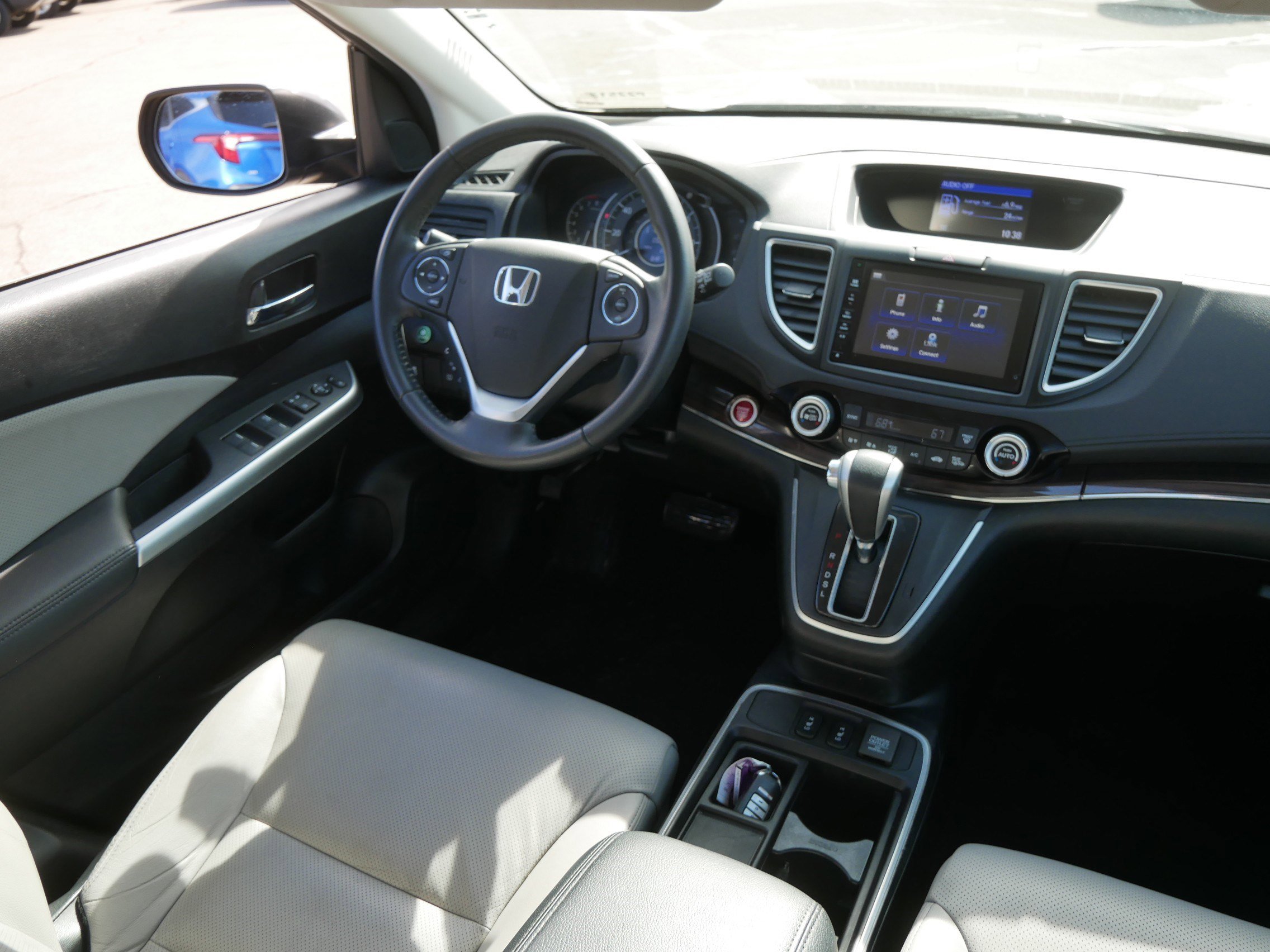 Used 2015 Honda CR-V EX-L image 9