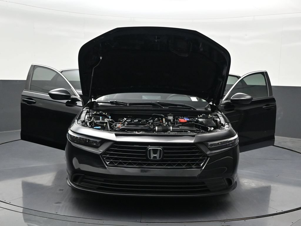 Used 2023 Honda Accord LX image 39