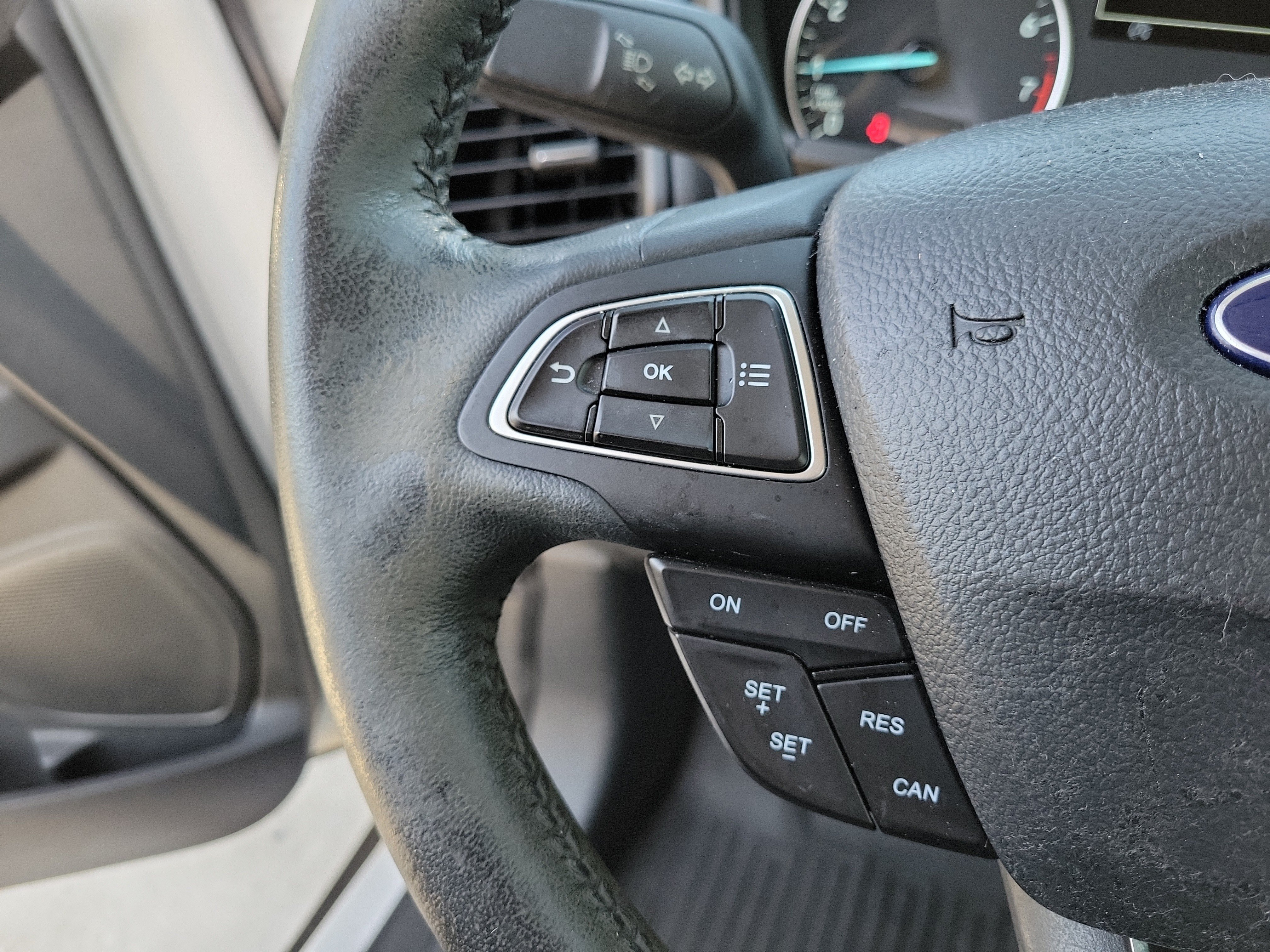 Used 2018 Ford EcoSport SE w/ SE Convenience Package FWD image 27