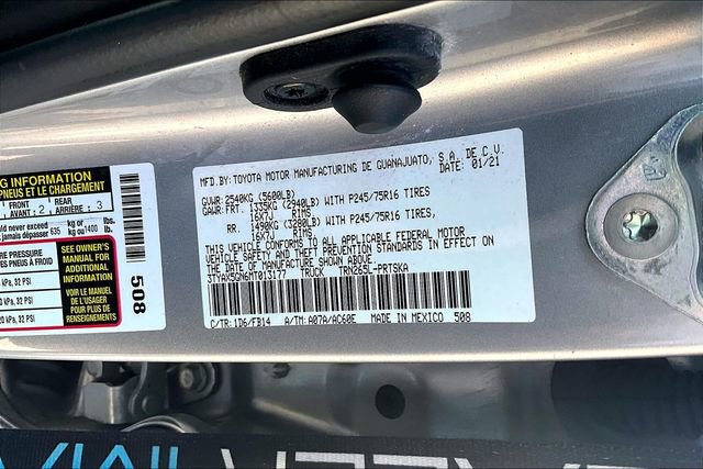 Used 2021 Toyota Tacoma SR w/ SR Convenience Package image 31