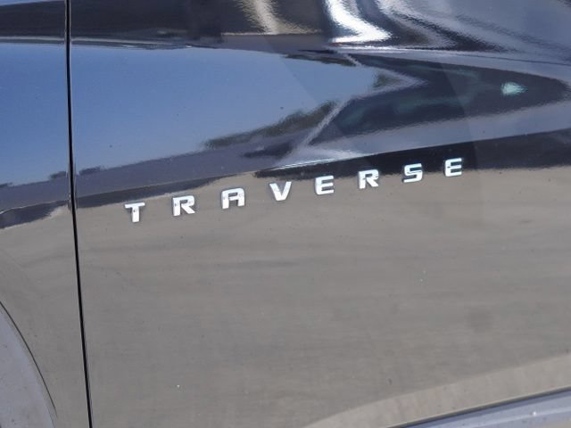 Used 2023 Chevrolet Traverse LT w/ LPO, Cargo Package AWD/4WD image 10
