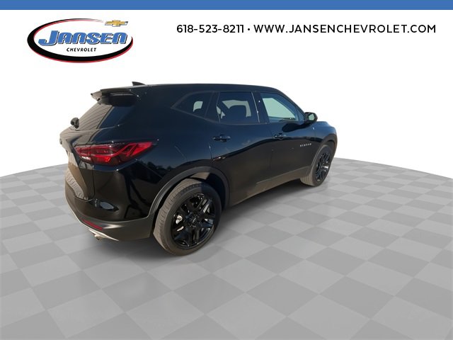 Used 2023 Chevrolet Blazer LT w/ Driver Confidence Package image 8