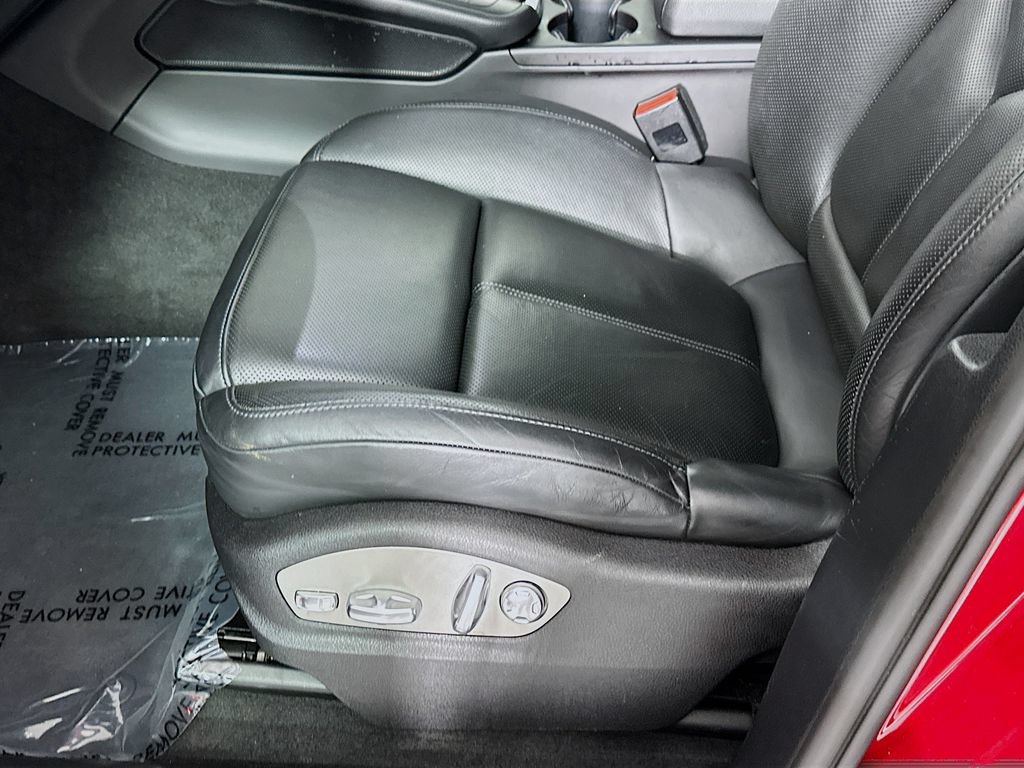Certified 2021 Porsche Macan S AWD/4WD image 22