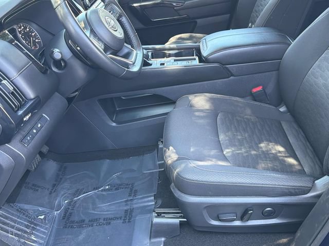 Certified 2025 Nissan Pathfinder SV FWD image 26