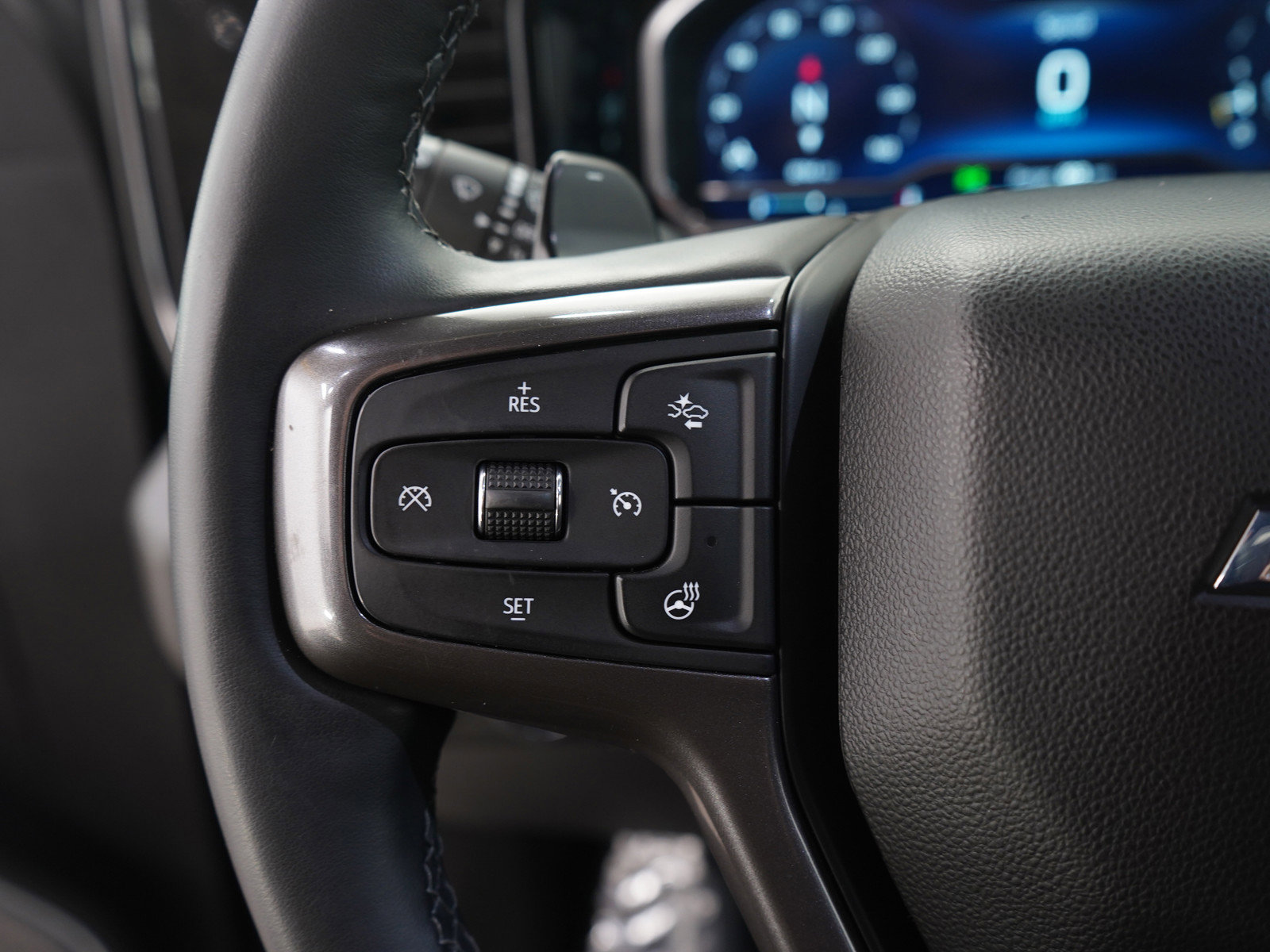 Used 2024 Chevrolet Silverado 1500 High Country image 28